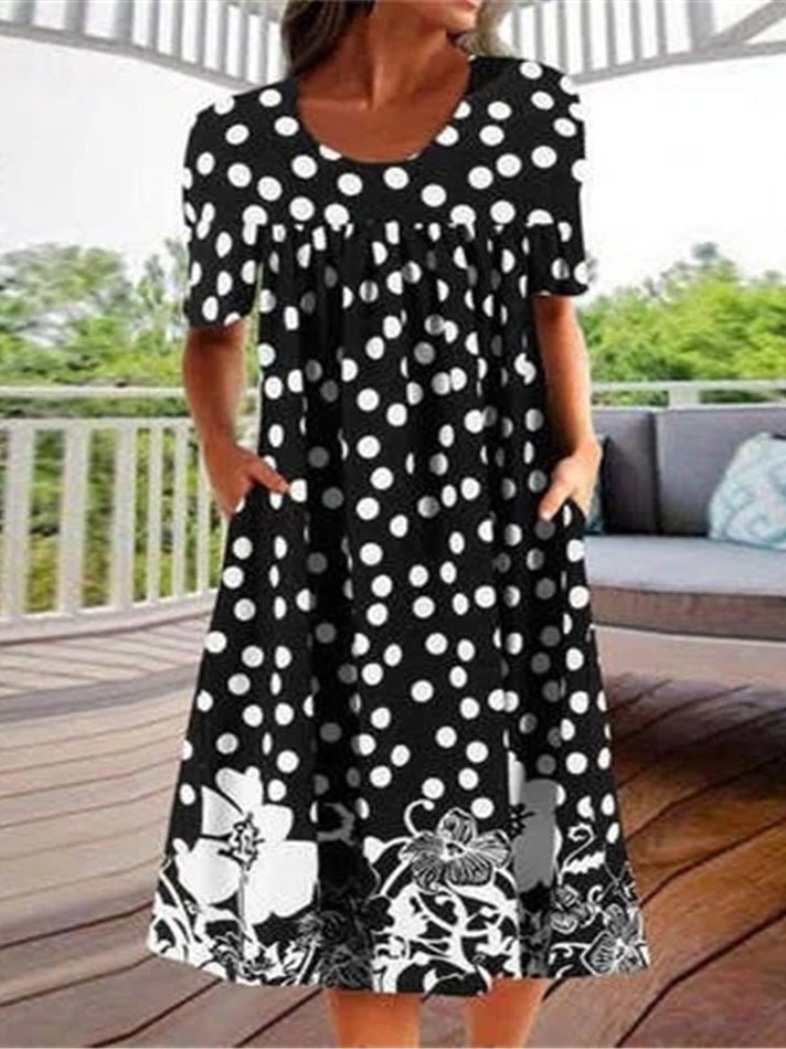 Beautifully Finished Dress in a Timeless Design