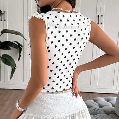 Gracefully Styled Garment for Any Occasion