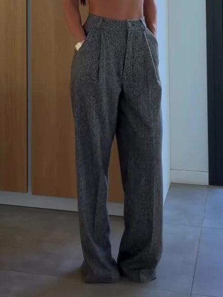 Well Tailored Pants with a Graceful Silhouette