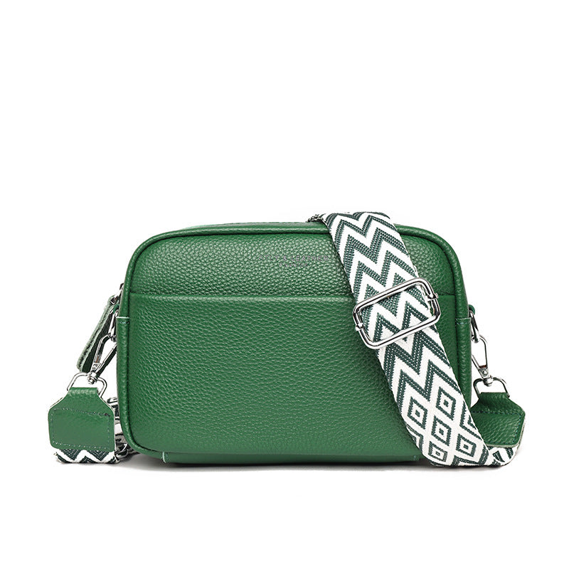 Gracefully Styled Bag for Any Occasion