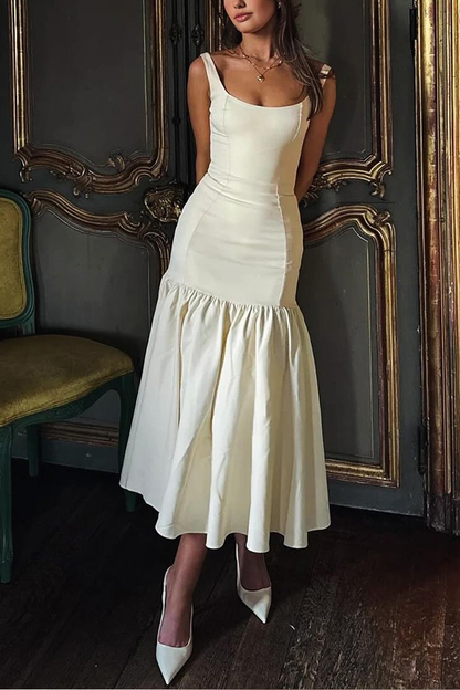 A Vintage Style Dress with Delicate Timeless Details