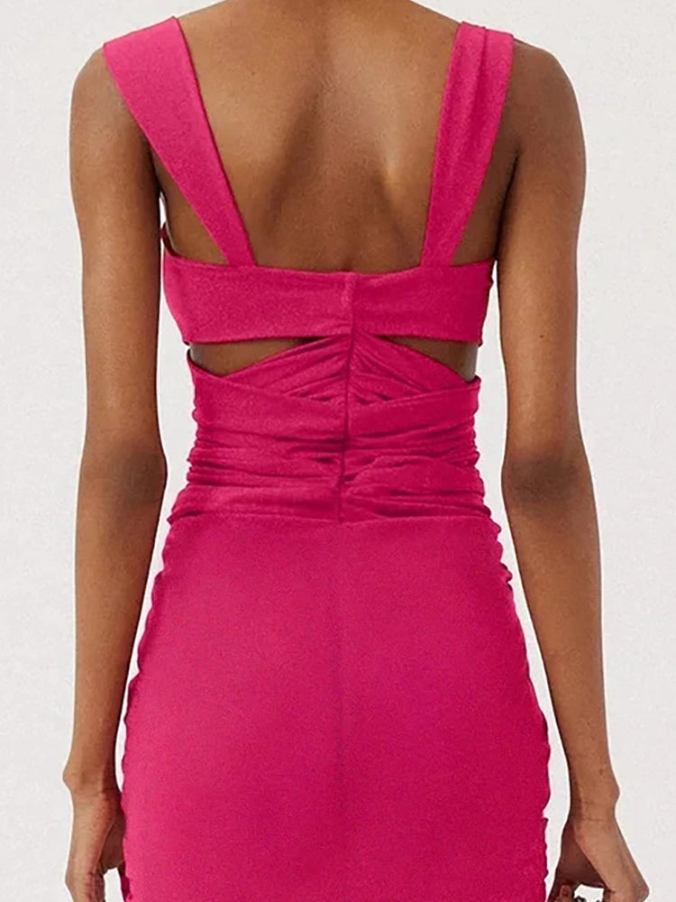 Beautifully Finished Garment in a Timeless Design