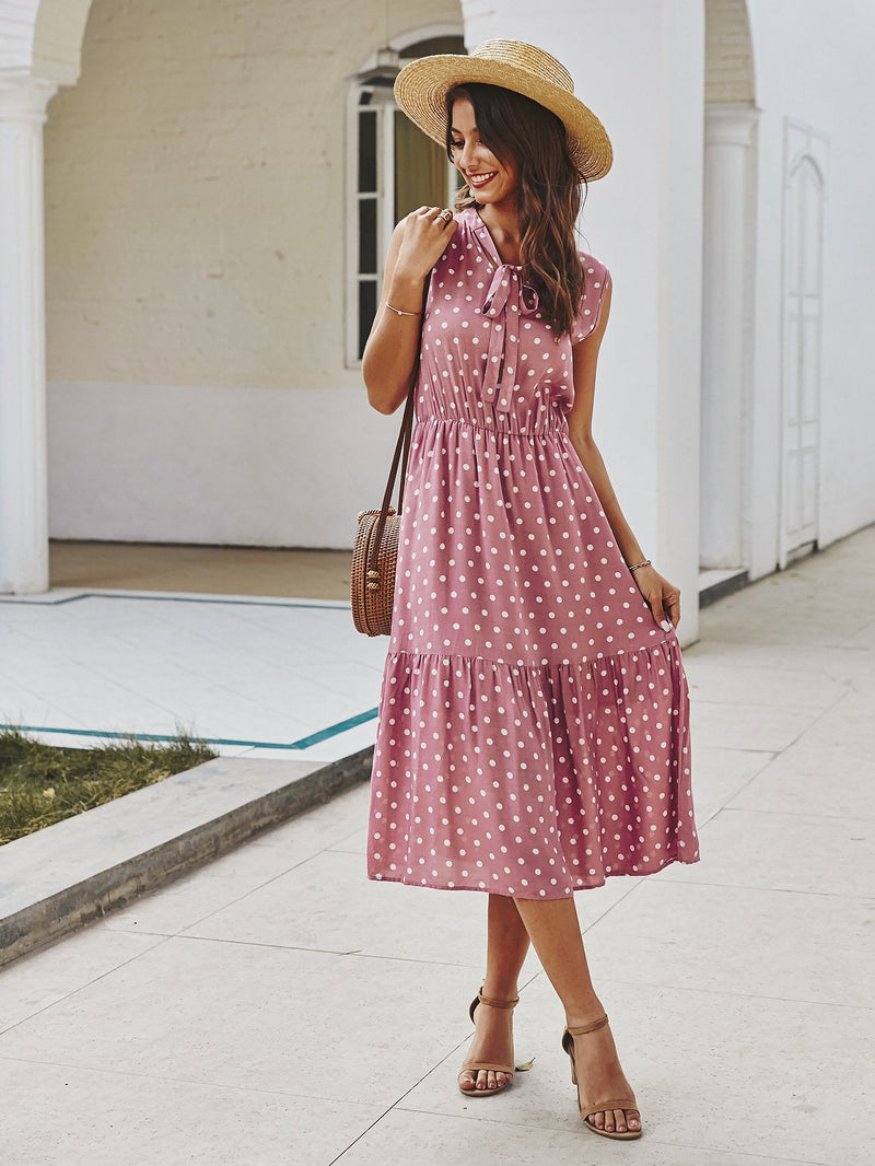 Beautifully Crafted Dress in a Classic Style