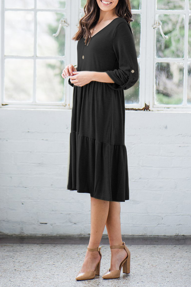 A Vintage Style Dress with Delicate Timeless Details