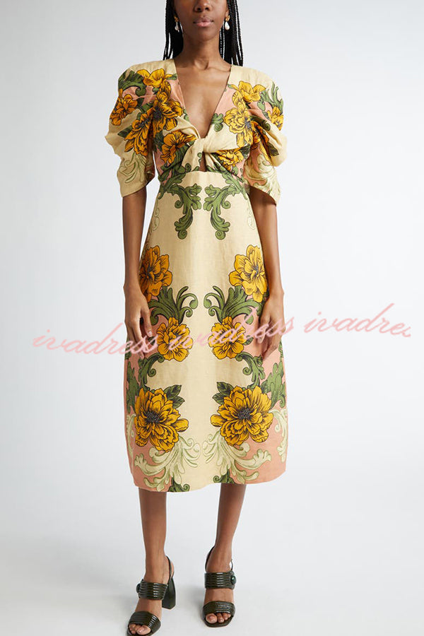 Effortlessly Elegant Dress with a Timeless Design