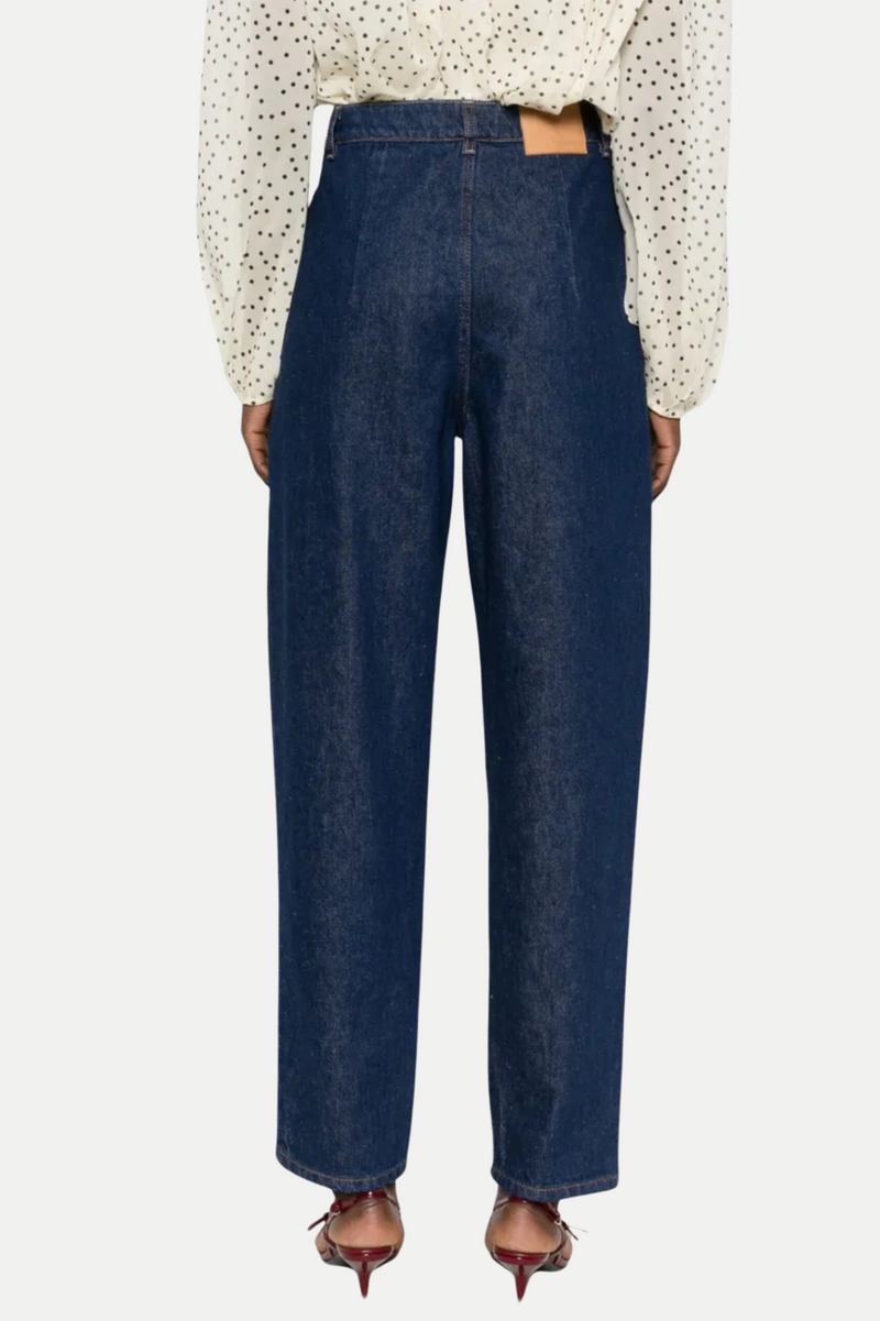 Elegantly Styled Garment for Everyday Wear