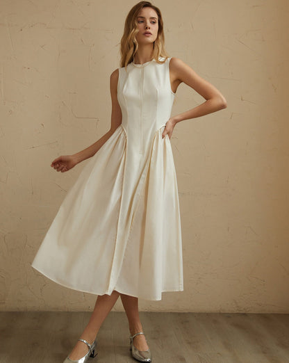 Classic Vintage & Enduringly Stylish Dress