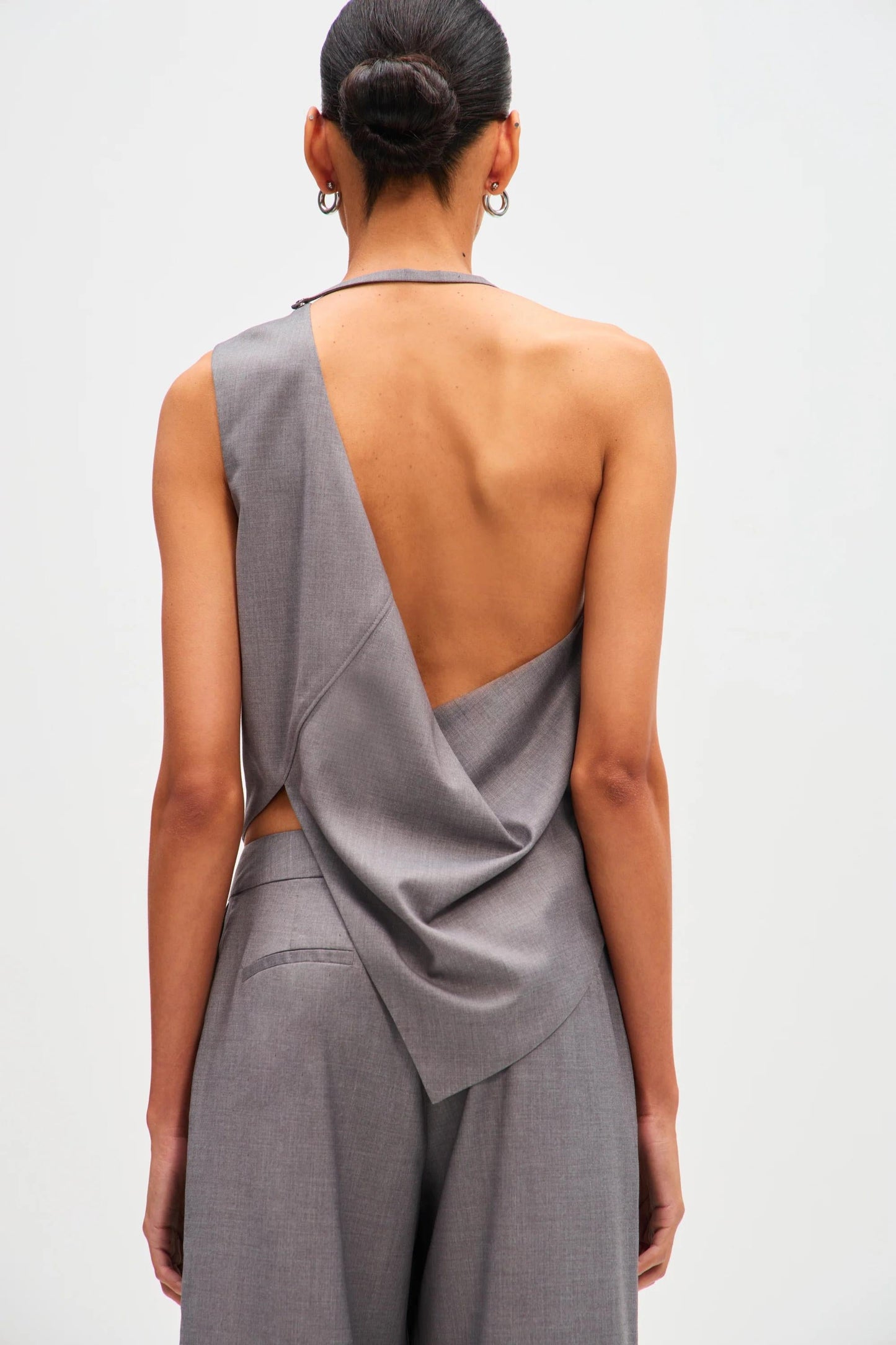 Gracefully Styled Pants for Any Occasion