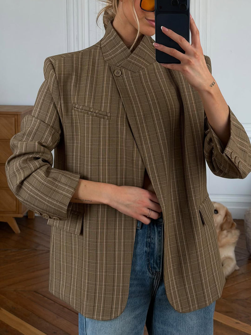 Beautifully Finished Garment in a Timeless Design