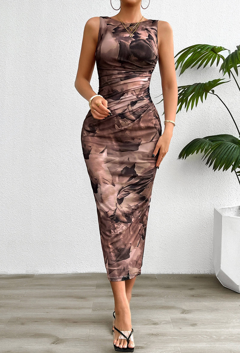Polished Dress with an Effortless Classic Look