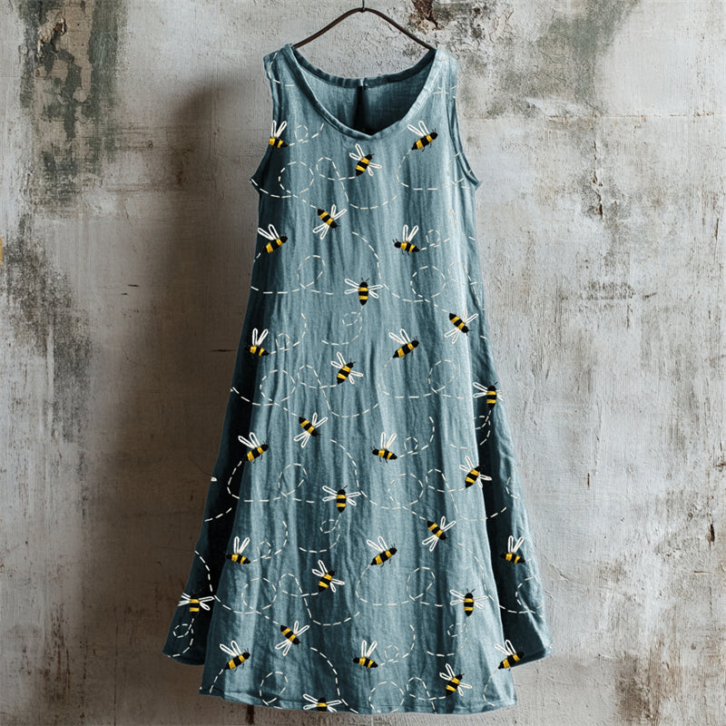 Classic Vintage & Enduringly Stylish Dress