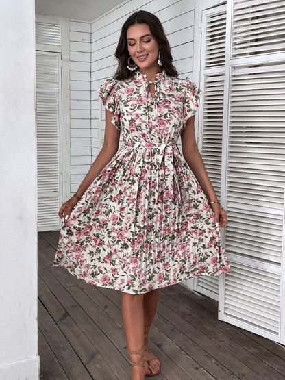 Sophisticated Dress with a Clean Classic Look