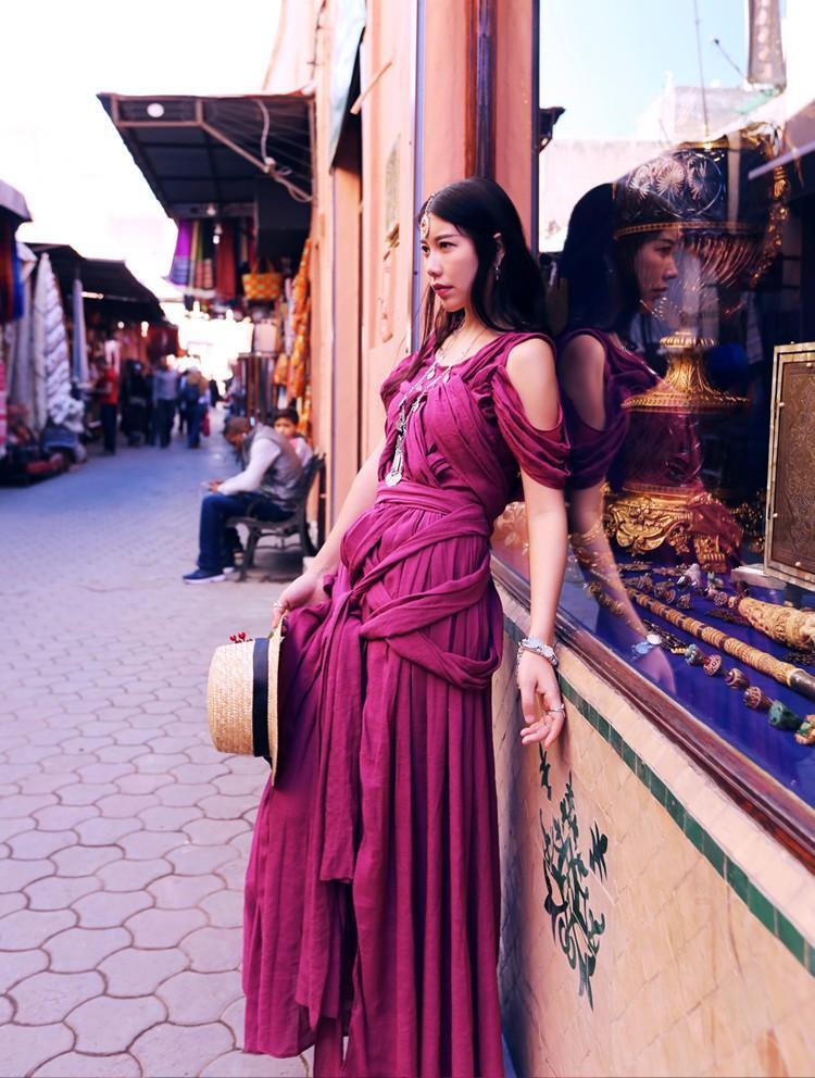 Well Tailored Dress with a Graceful Silhouette