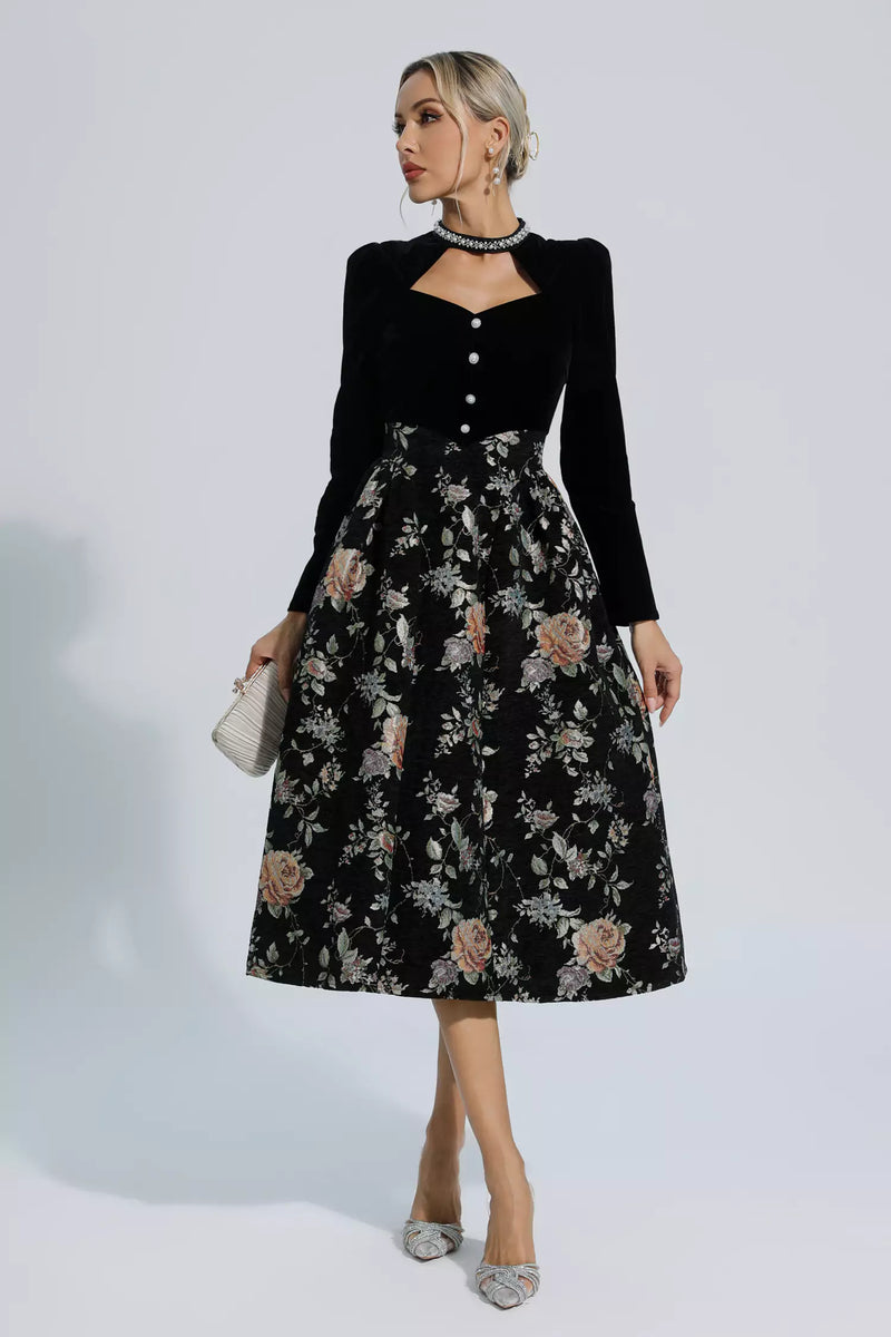 Classic Vintage Dress with a Flattering Fit