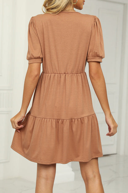 Well Tailored Dress with a Graceful Silhouette
