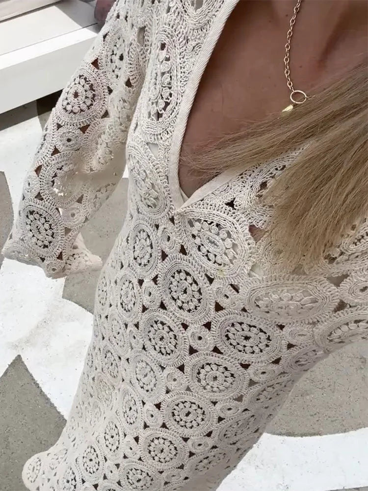 Sophisticated Dress with a Clean Classic Look