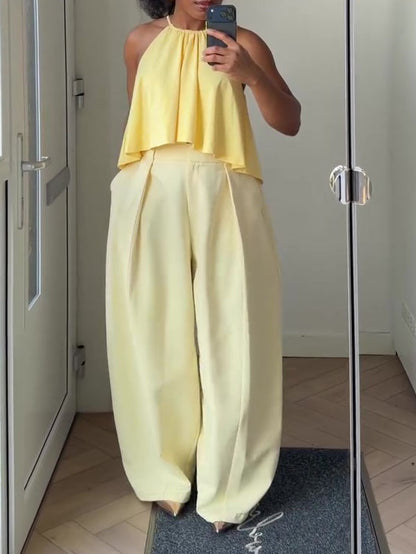 Sophisticated Pants with a Clean Classic Look