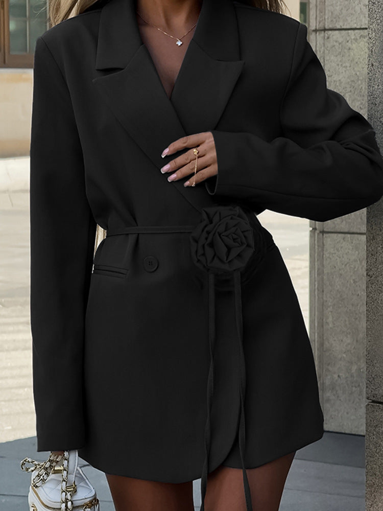Beautifully Finished Garment in a Timeless Design