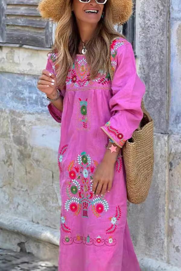 Sophisticated Dress with a Clean Classic Look