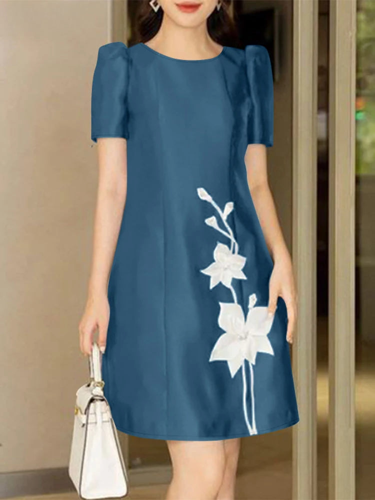 Elegantly Styled Dress for Everyday Wear