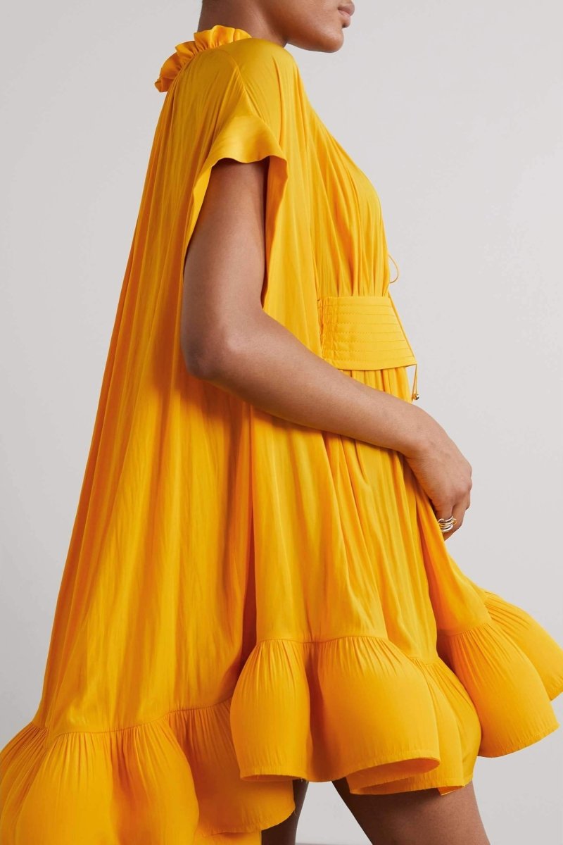 Polished Dress with an Effortless Classic Look