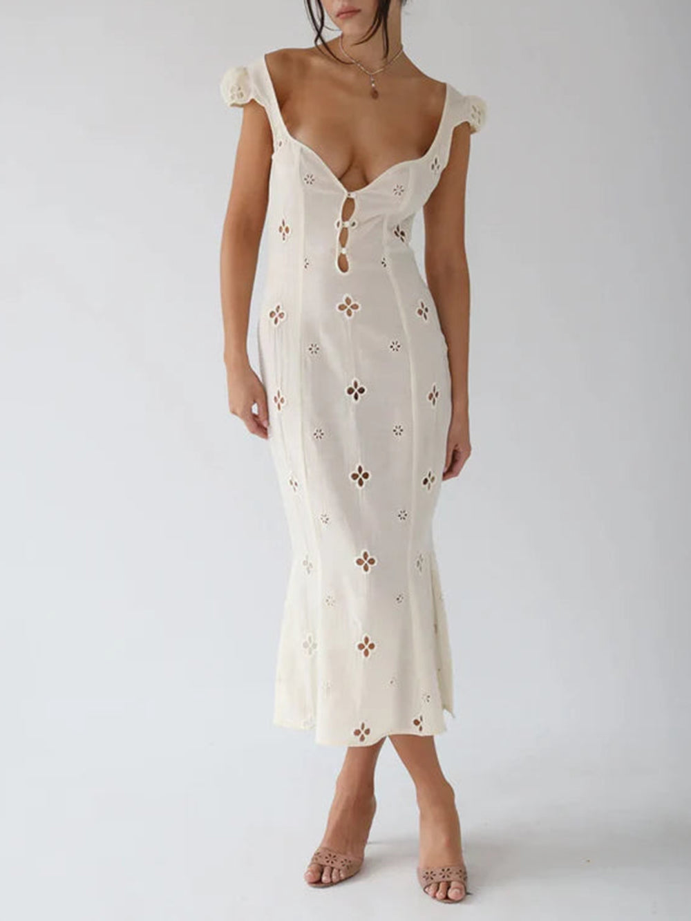 Classic Vintage Dress with a Flattering Fit
