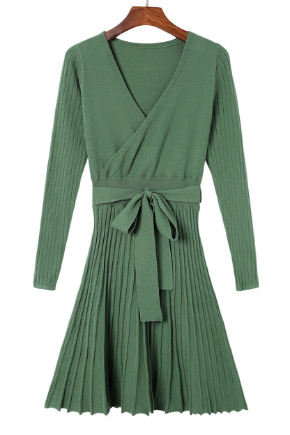 Classic Vintage Sweater with a Flattering Fit