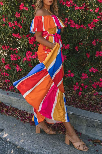 Classic Vintage Dress with a Flattering Fit