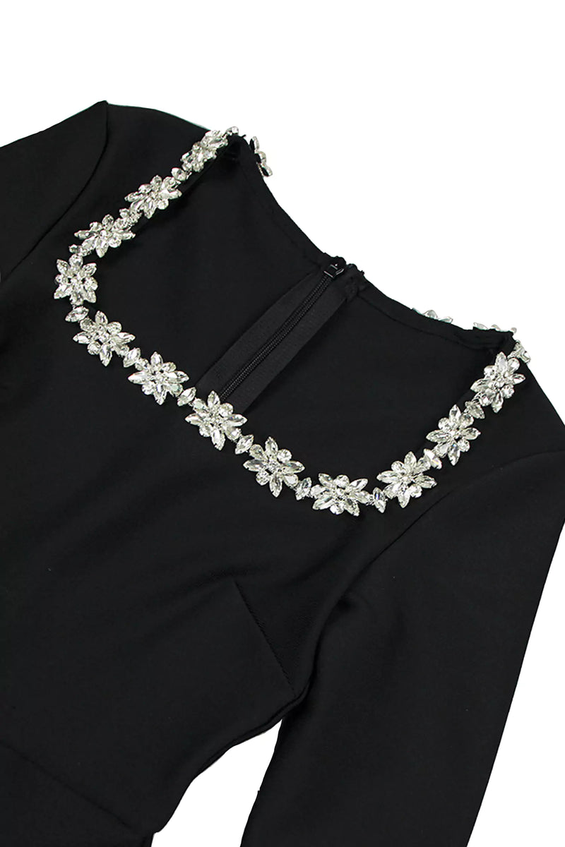 Effortlessly Elegant Garment with a Timeless Design