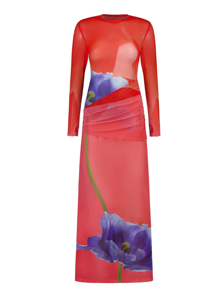 Well Tailored Dress with a Graceful Silhouette