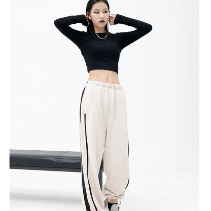 Beautifully Finished Pants in a Timeless Design