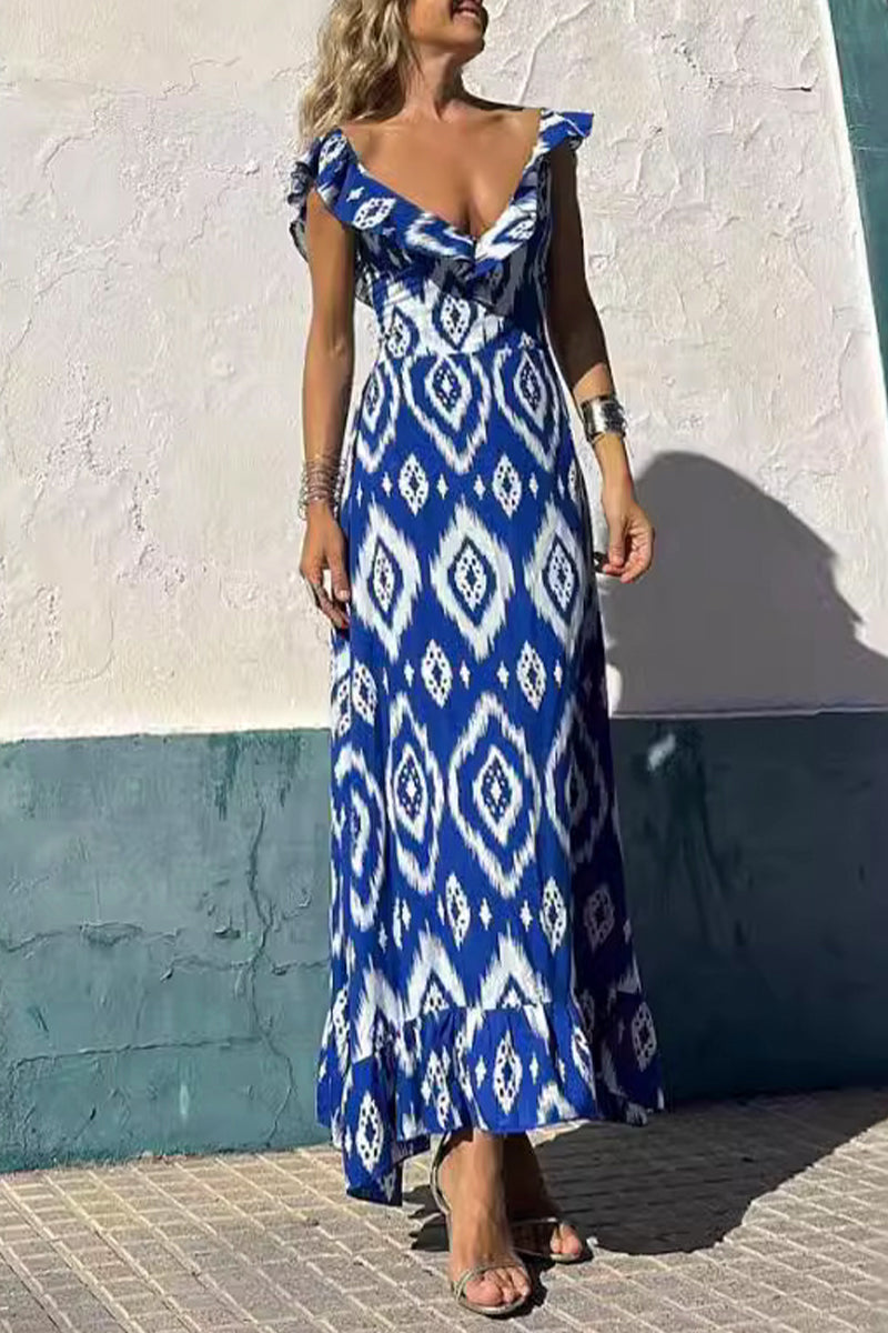 Gracefully Styled Dress for Any Occasion