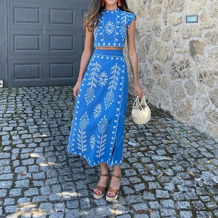 Classic Vintage Garment with a Flattering Fit