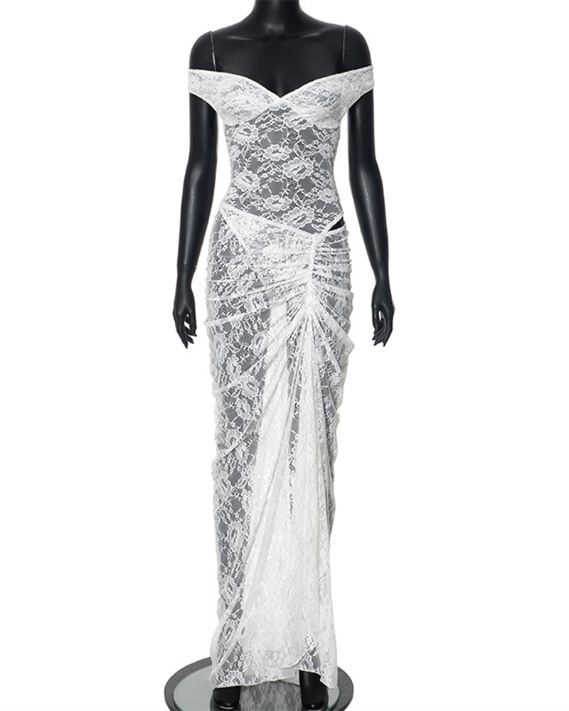 Gracefully Styled Garment for Any Occasion