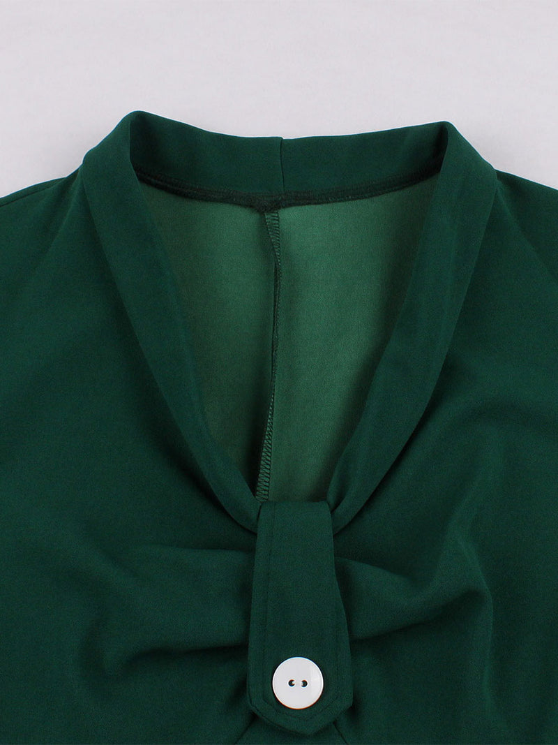 Classic Vintage Dress with a Flattering Fit