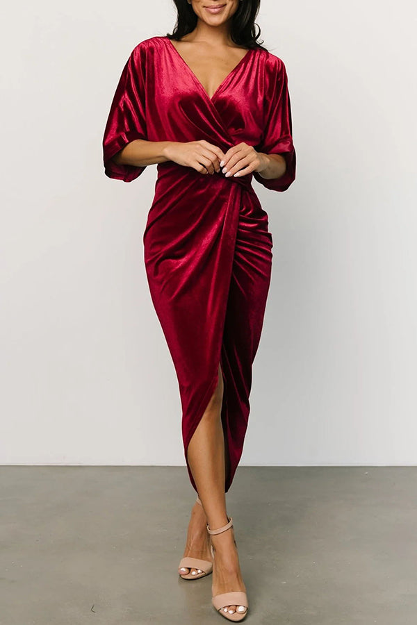 Classic Vintage & Enduringly Stylish Dress