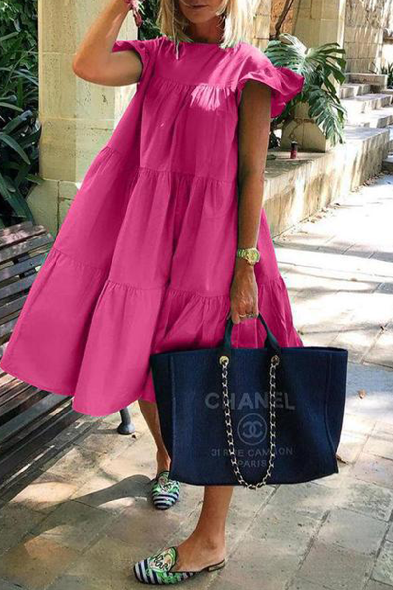 Beautifully Finished Dress in a Timeless Design