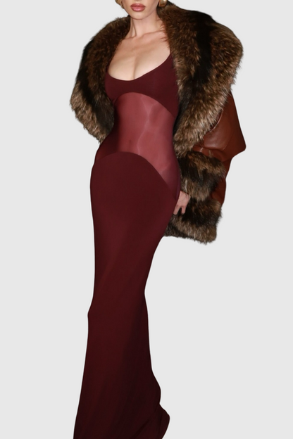 Gracefully Styled Dress for Any Occasion