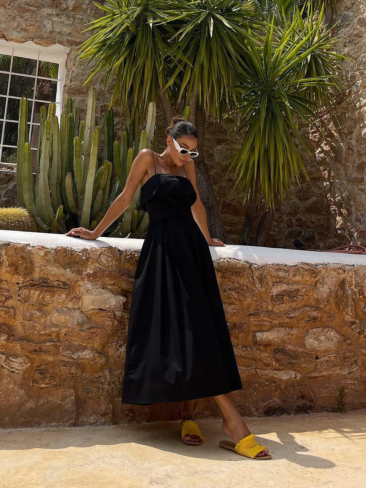Polished Dress with an Effortless Classic Look