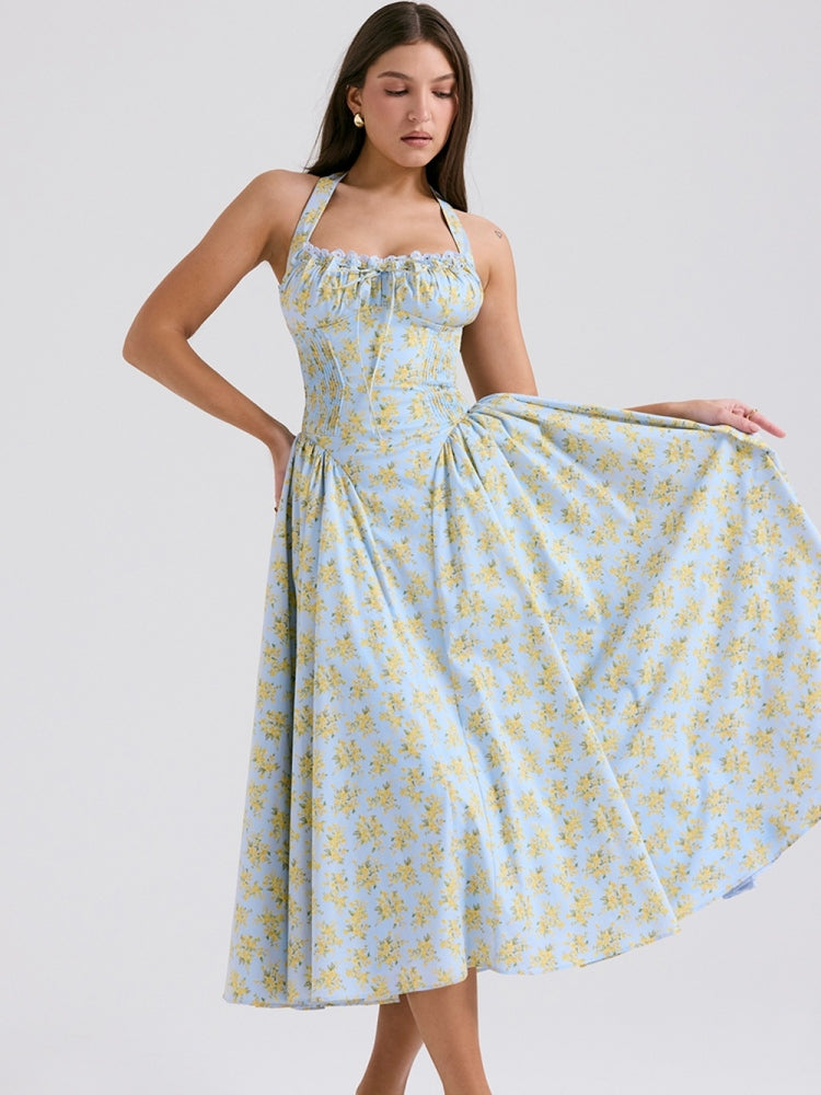 Classic Vintage & Enduringly Stylish Dress