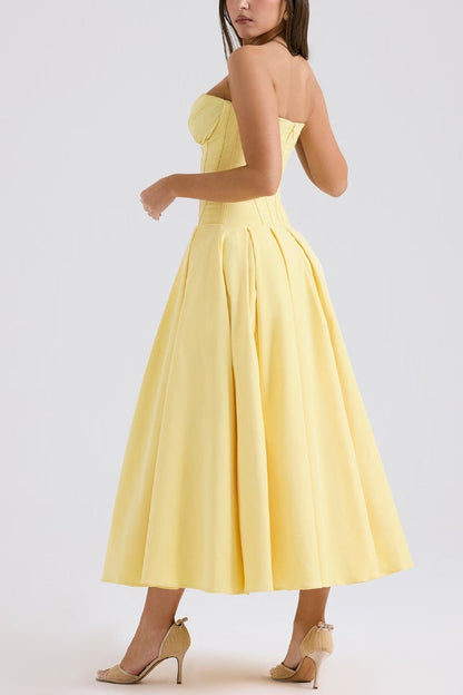 Beautifully Crafted Dress in a Classic Style