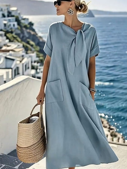 Beautifully Finished Dress in a Timeless Design