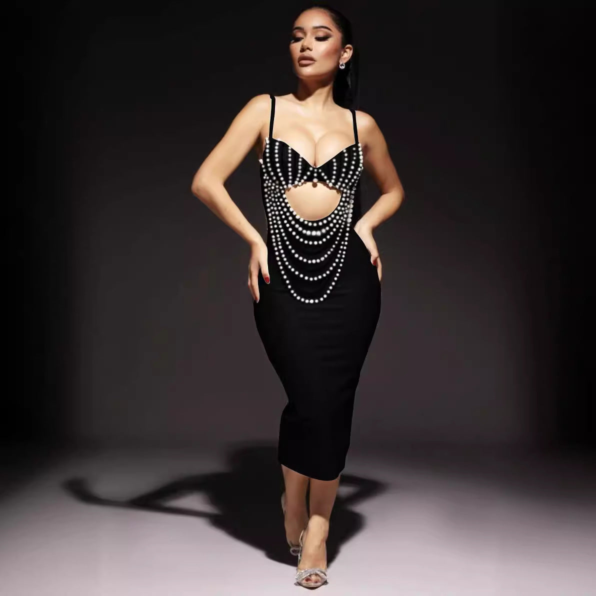 Effortlessly Elegant Dress with a Timeless Design