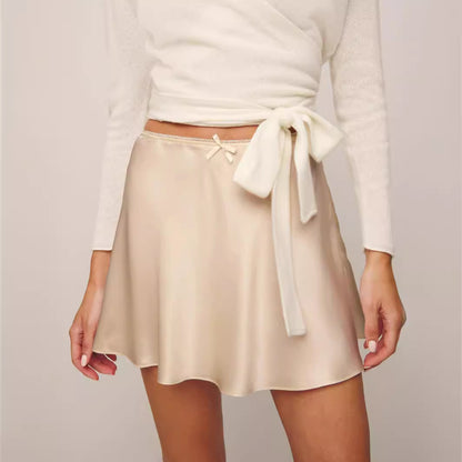 Effortlessly Elegant Garment with a Timeless Design