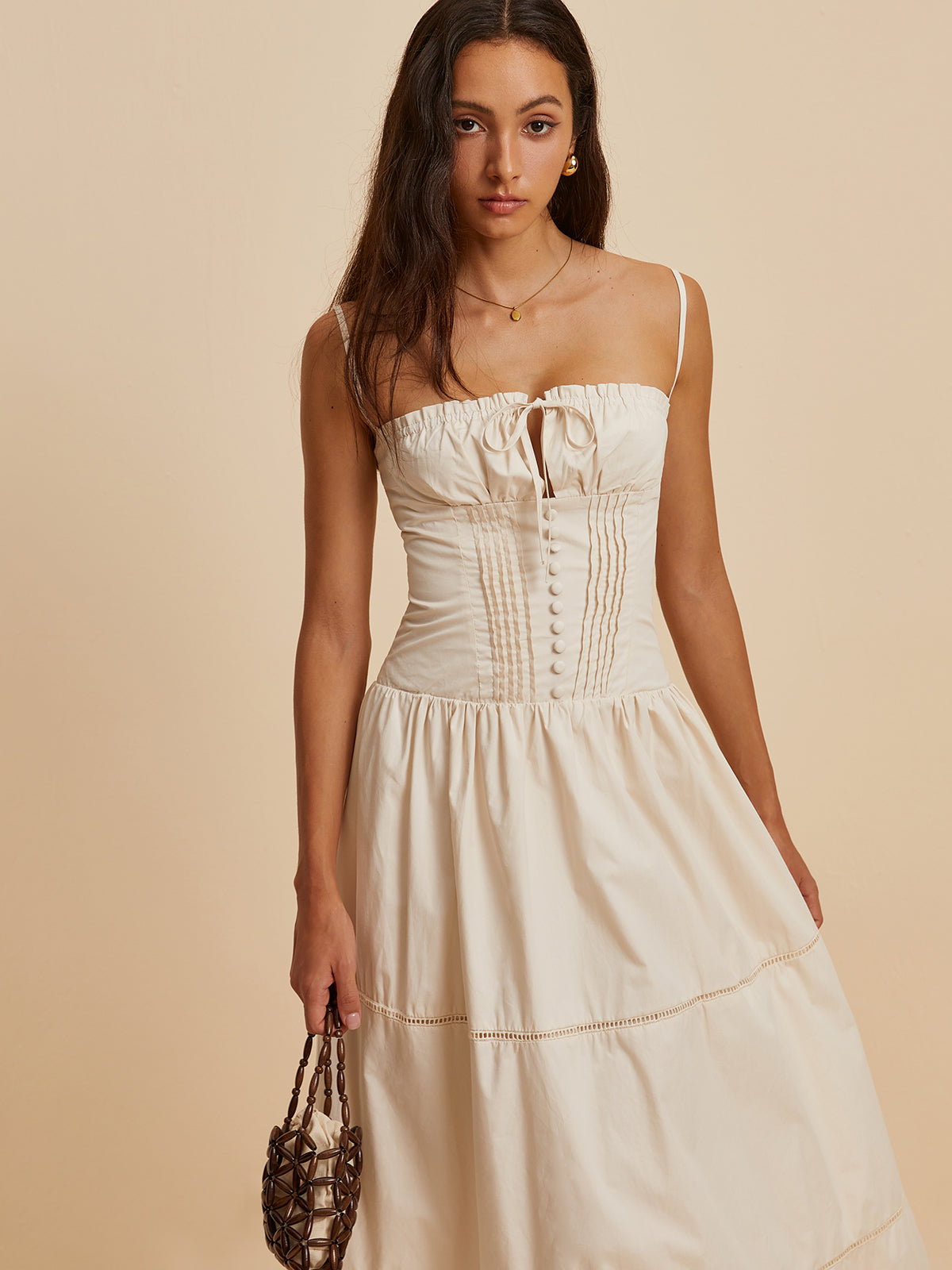 Sophisticated Dress with a Clean Classic Look