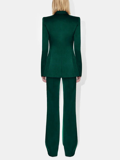 Well Tailored Garment with a Graceful Silhouette