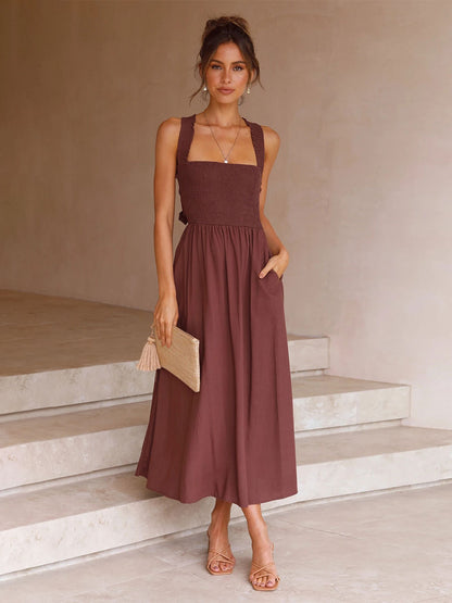 Classic Vintage Dress with a Flattering Fit