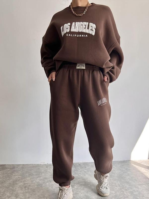 Classic Vintage Pants with a Flattering Fit