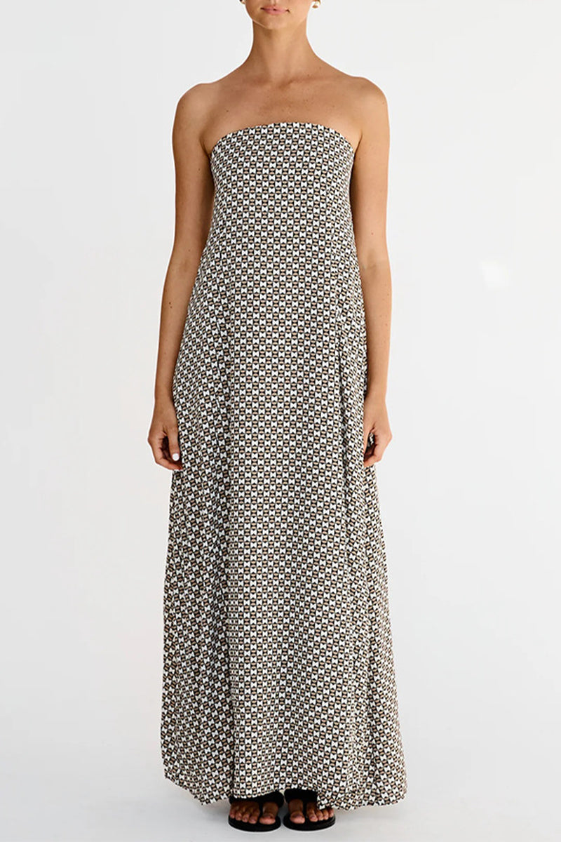 Classic Vintage Dress with a Flattering Fit