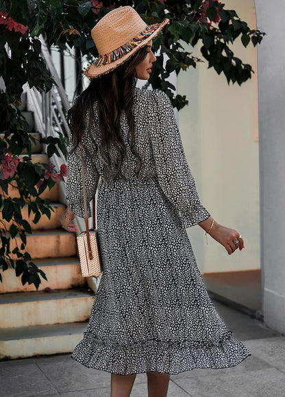 A Vintage Style Dress with Delicate Timeless Details